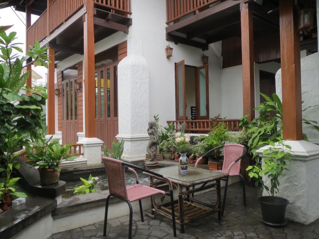 Baanlek Home Stay Чиангмай Экстерьер фото